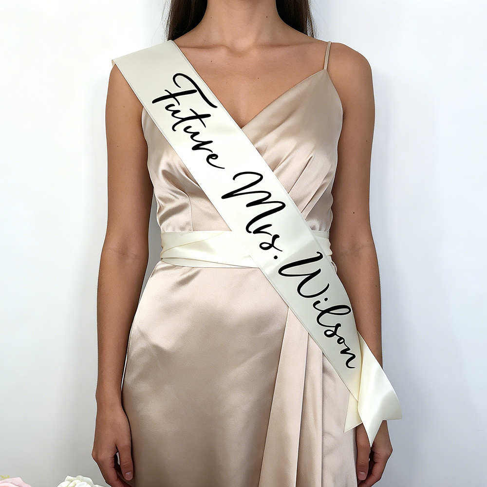 Custom Future Mrs Sash Bachelo - Bride Tribe Sash recension och pris