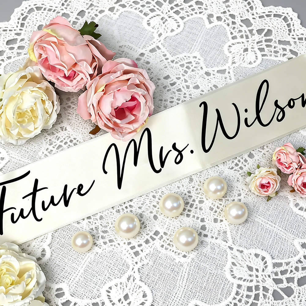 Custom Future Mrs Sash Bachelo - Bride Tribe Sash recension och pris